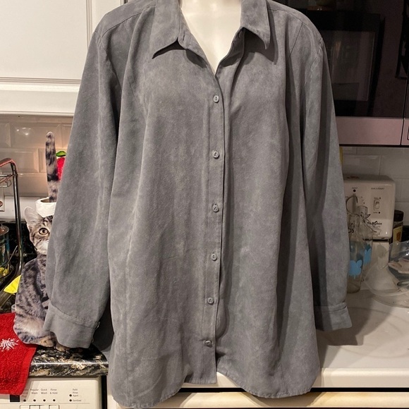 Z womens Catherine’s button down plus size shirt 4X. EUC - Picture 1 of 3
